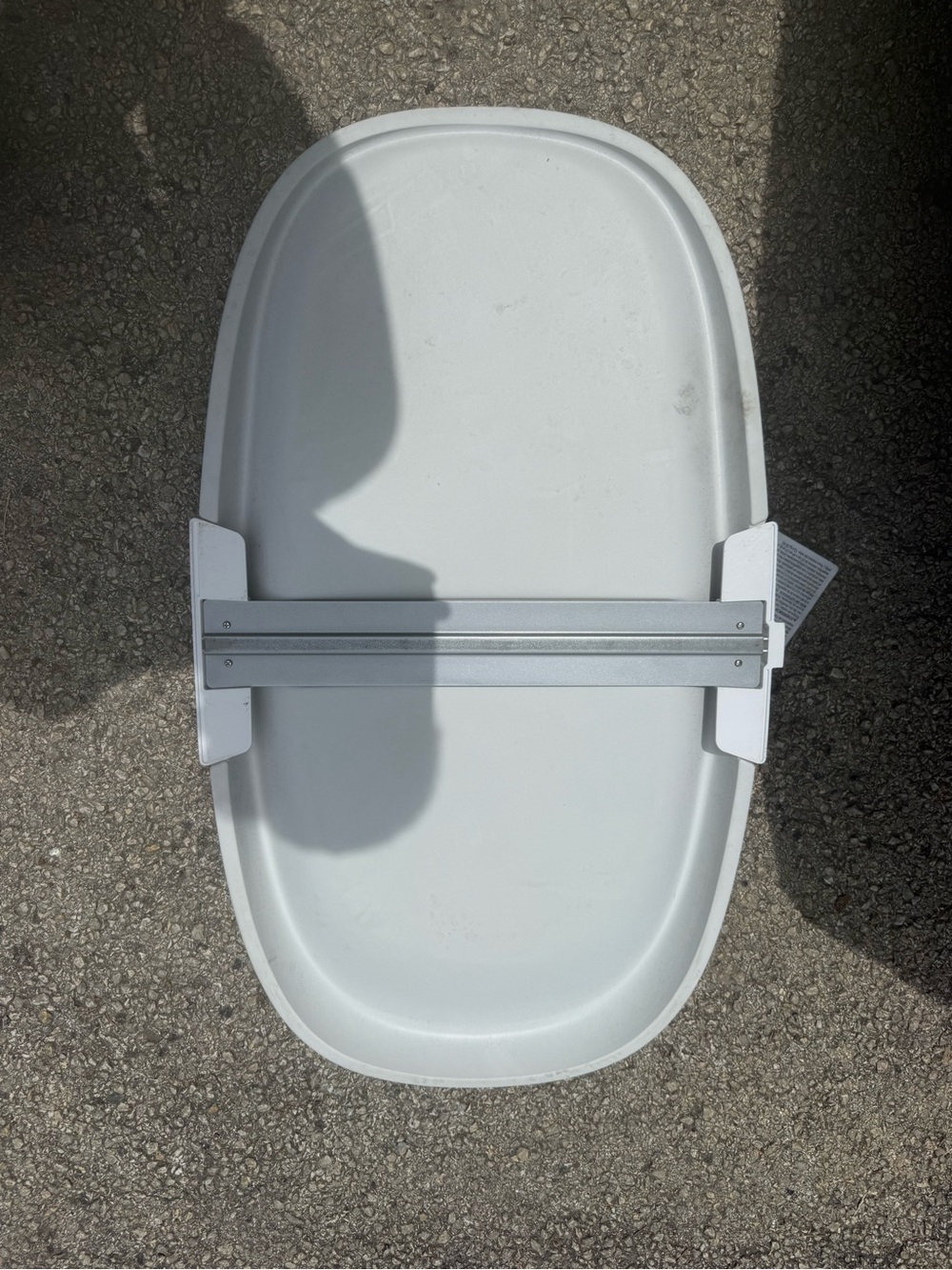 White Infant Bath mate with Safety Strap - Picture 3 of 4